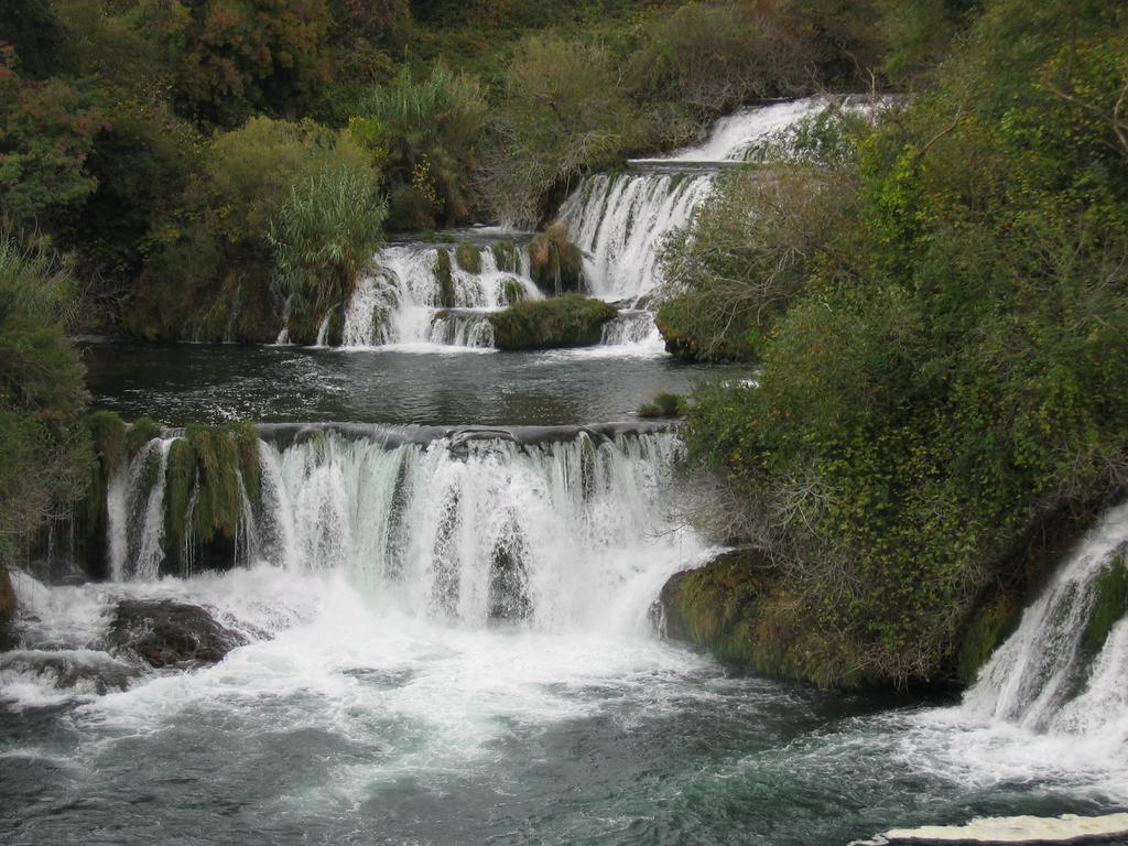 Guesthouse Juric Skradin Δωμάτιο φωτογραφία