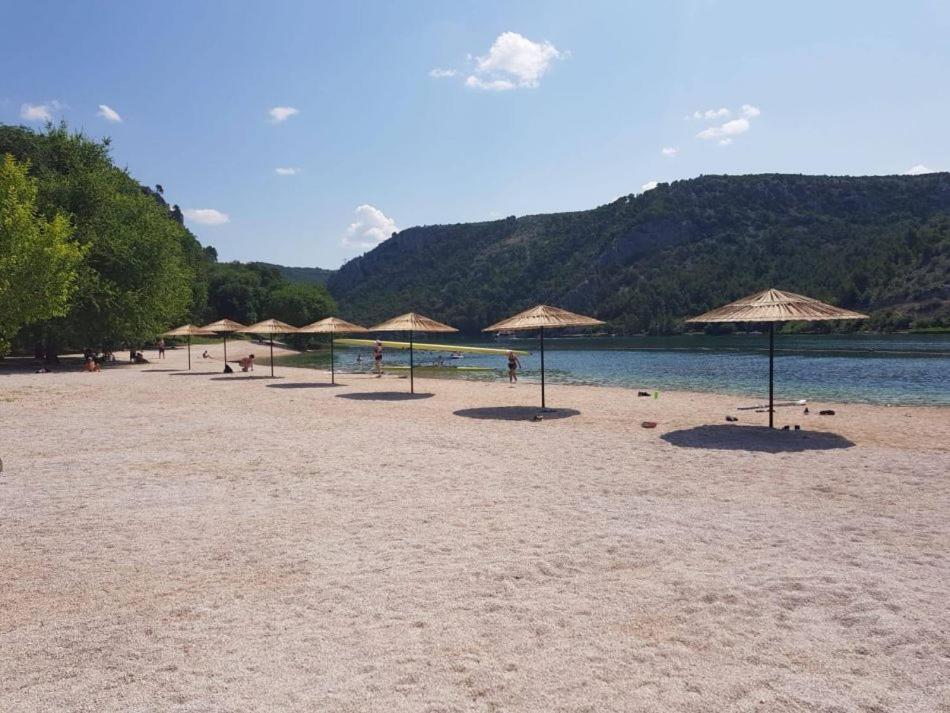 Guesthouse Juric Skradin Εξωτερικό φωτογραφία